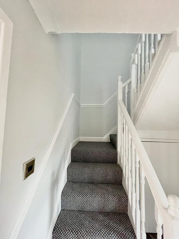 Property photo 3 of 14 47-Hr-3.Jpg