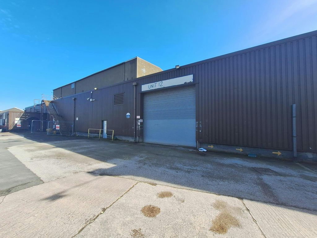 Property photo 1 of 6 Unit 12 Hendham Front Image.Jpg