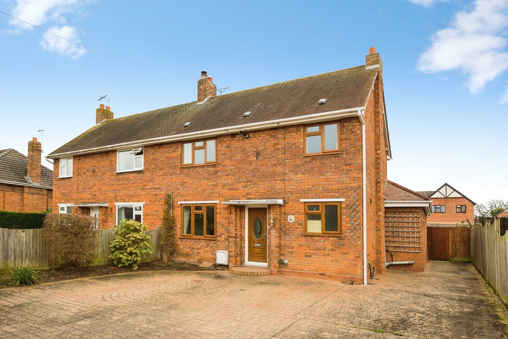 Property photo 1 of 15 Front