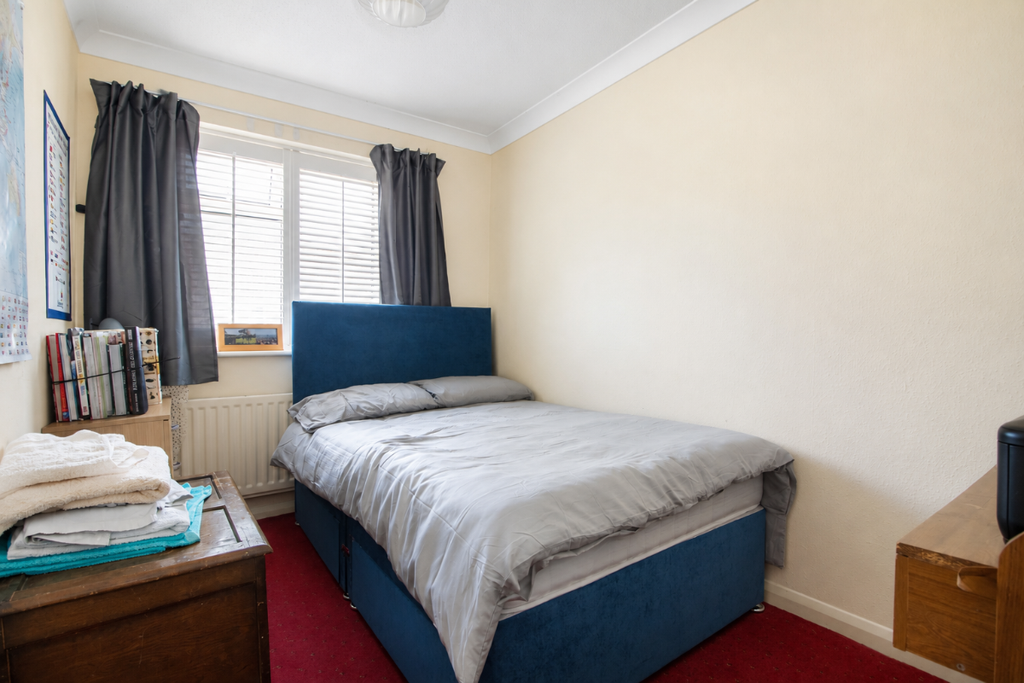 Property photo 3 of 12