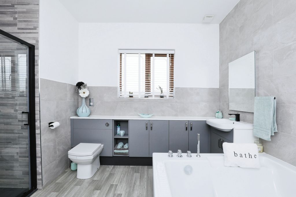 Property photo 3 of 35 8G9A7451