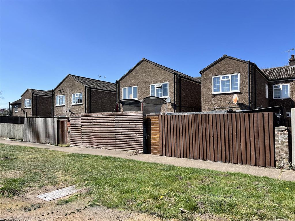 Property photo 1 of 1