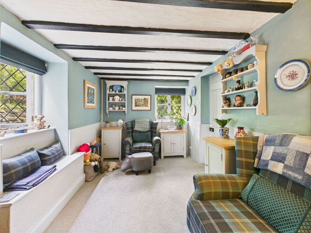 Property photo 3 of 19