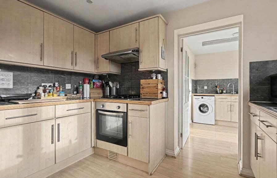 Property photo 3 of 11 Picture No. 10