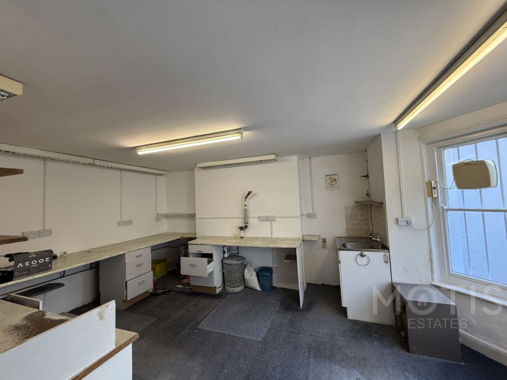 Property photo 3 of 5 Photo 3