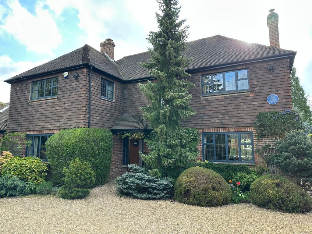 Additional image 24 of 6 bed detached house for saleHogback Wood Road, Beaconsfield, Buckinghamshire HP9