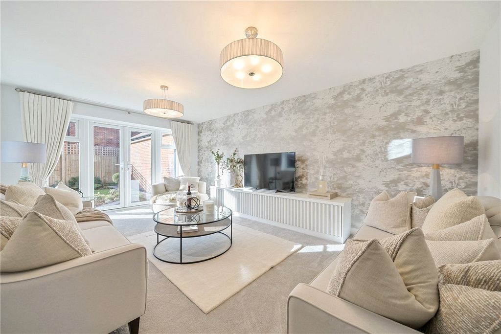 Property photo 2 of 11 Picture No. 02