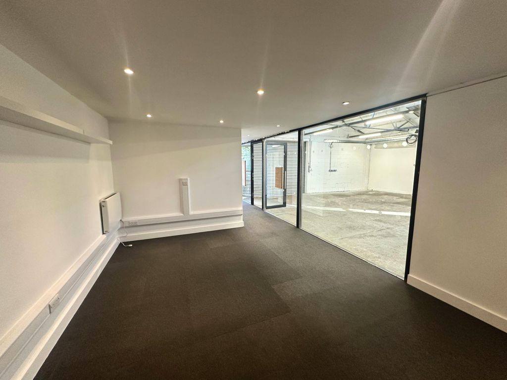 Property photo 3 of 5 Img_6576.Jpg