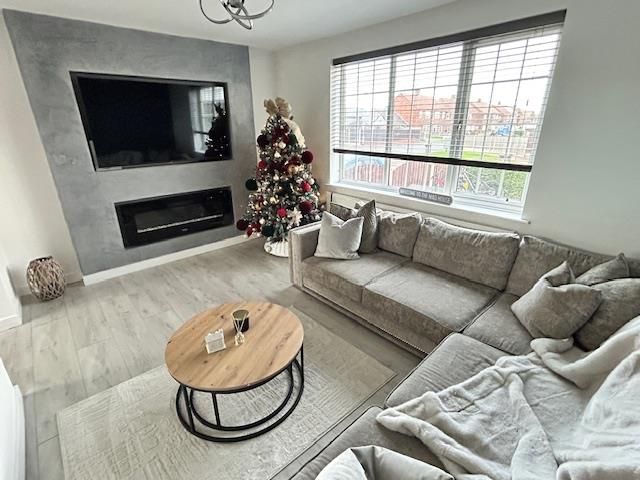 Property photo 2 of 14 Img_8928.Jpg