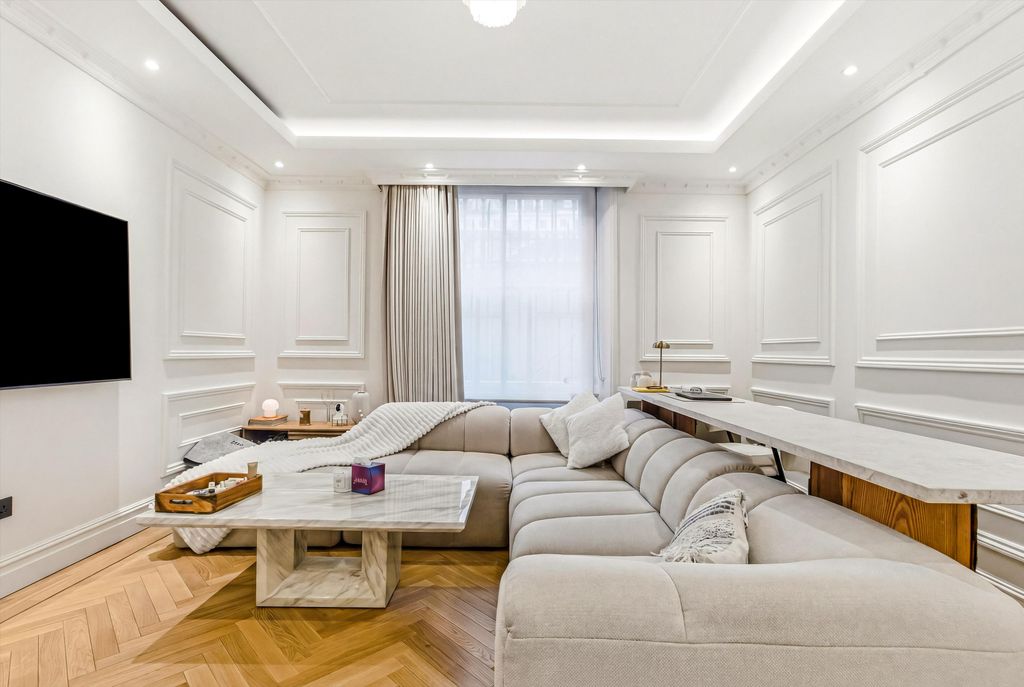 Property photo 2 of 10 Image