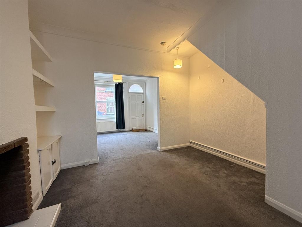 Property photo 2 of 10 Cb4B19Cb-7F52-4B1E-89d6-29F55Ef973A5.Jpeg