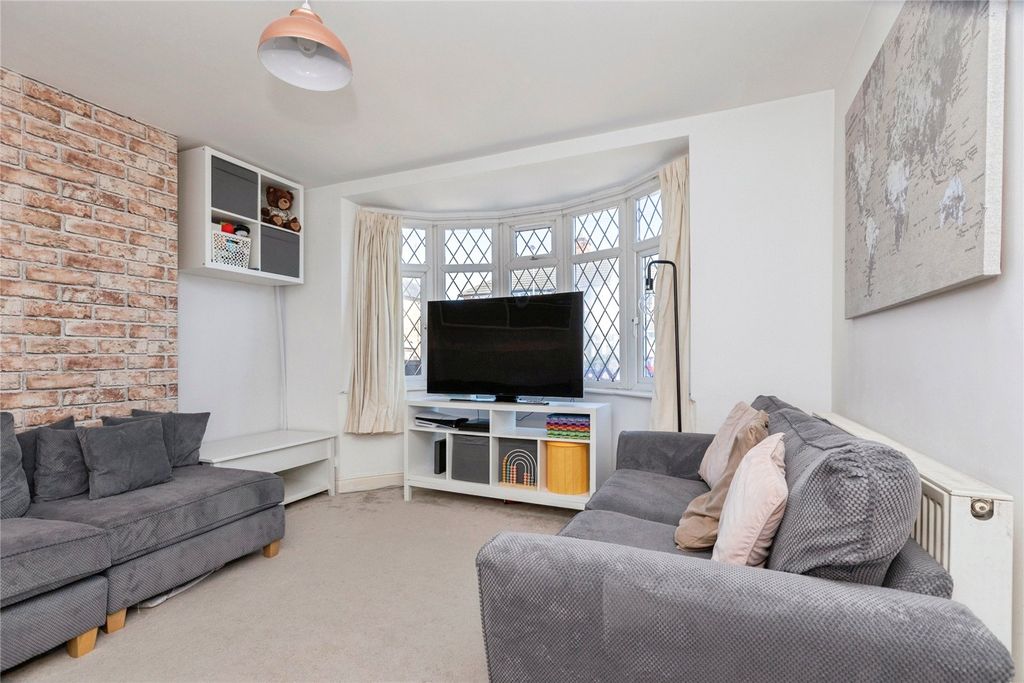 Property photo 3 of 18 Picture No. 33