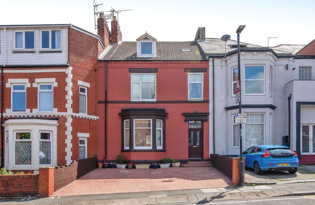 Property photo 1 of 31