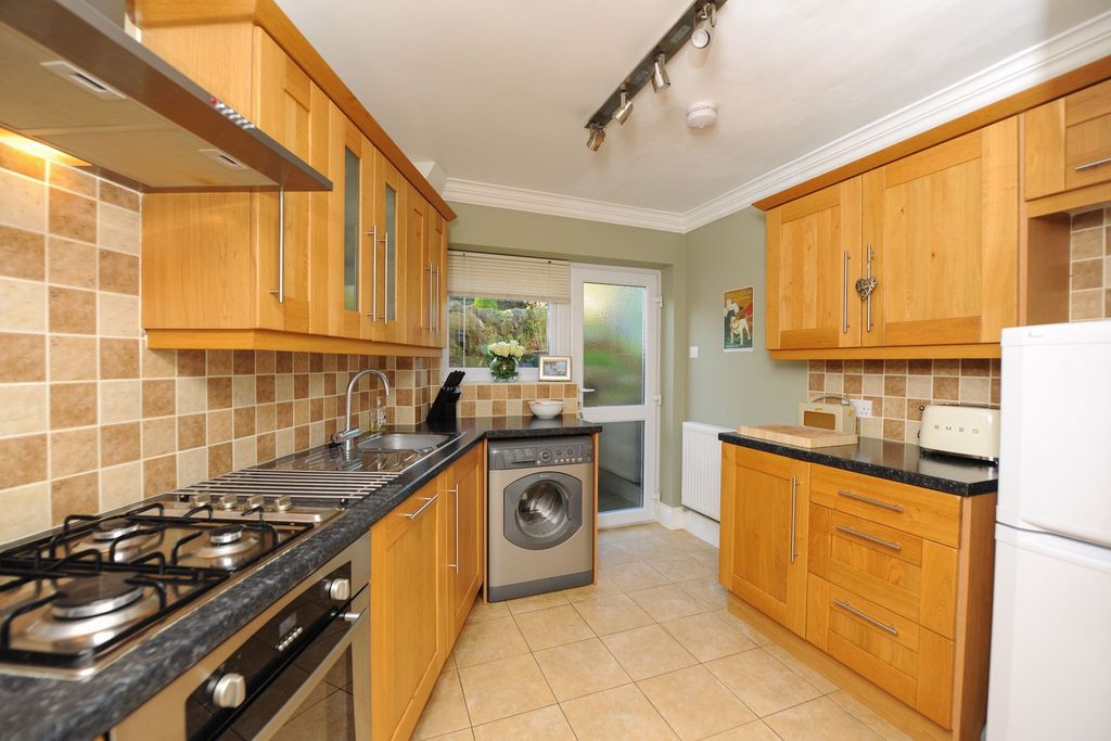 Property photo 3 of 13
