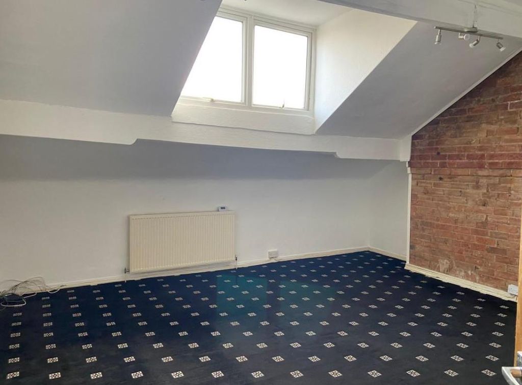 Property photo 2 of 6 Living Room