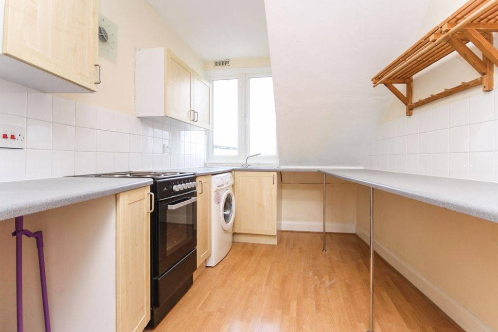 Property photo 2 of 7 Lrg_Img_8809