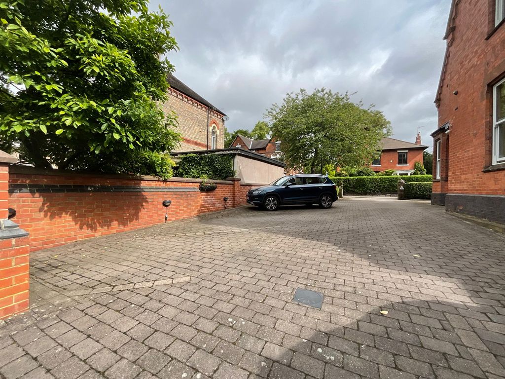 Additional image 31 of 2 bed flat for saleSidmouth Avenue, Newcastle ST5