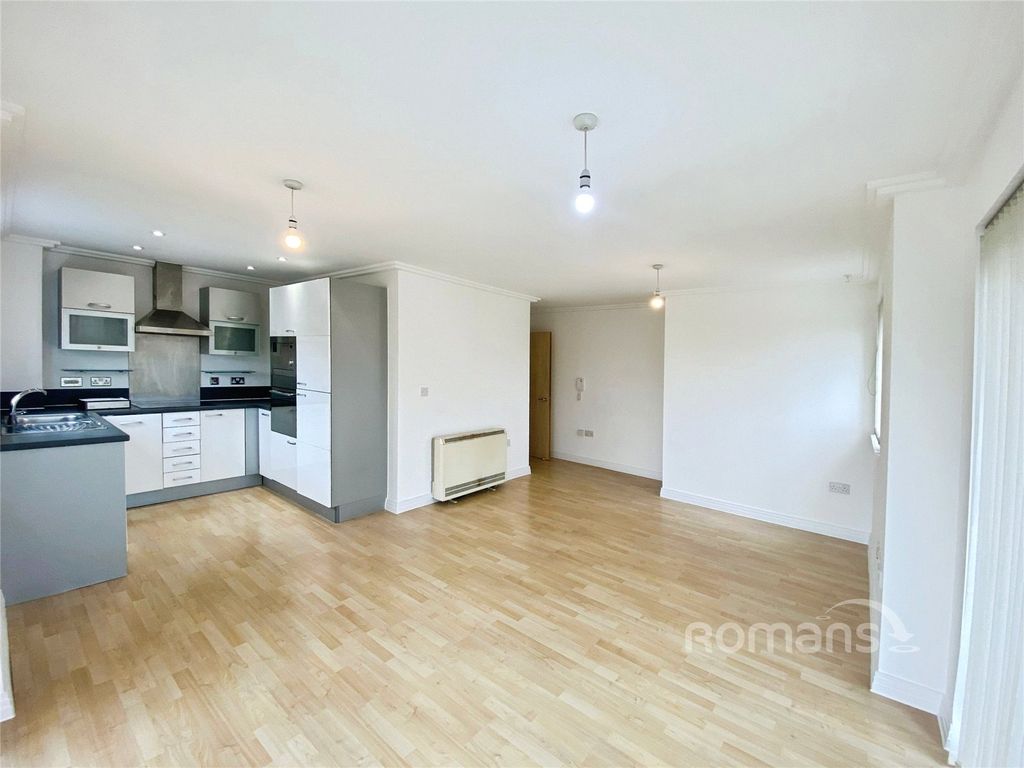 Property photo 3 of 9 Picture No. 04