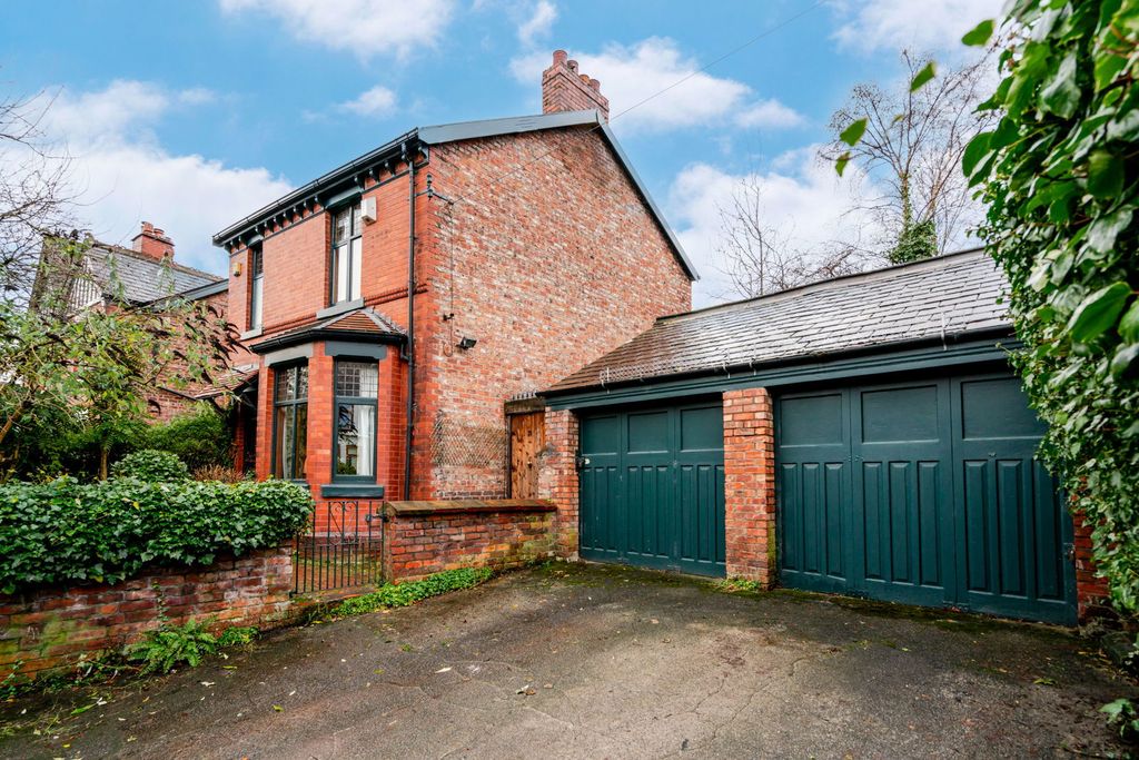 Property photo 3 of 33