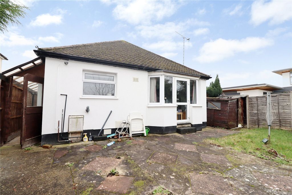 Property photo 2 of 11 Picture No. 14