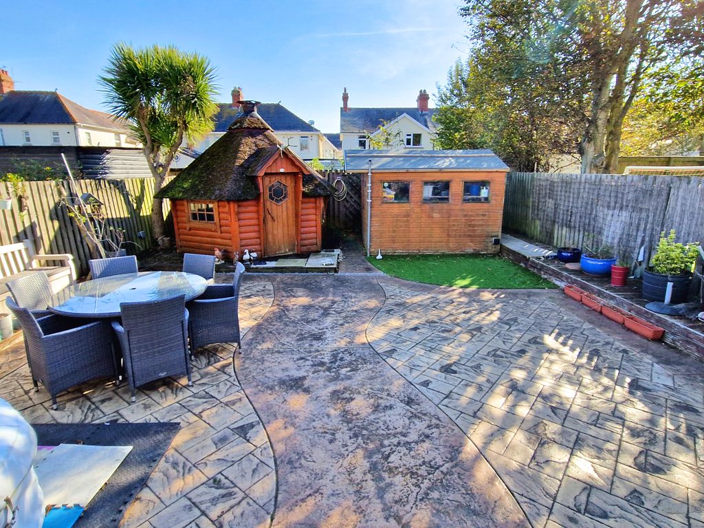 Property photo 2 of 26