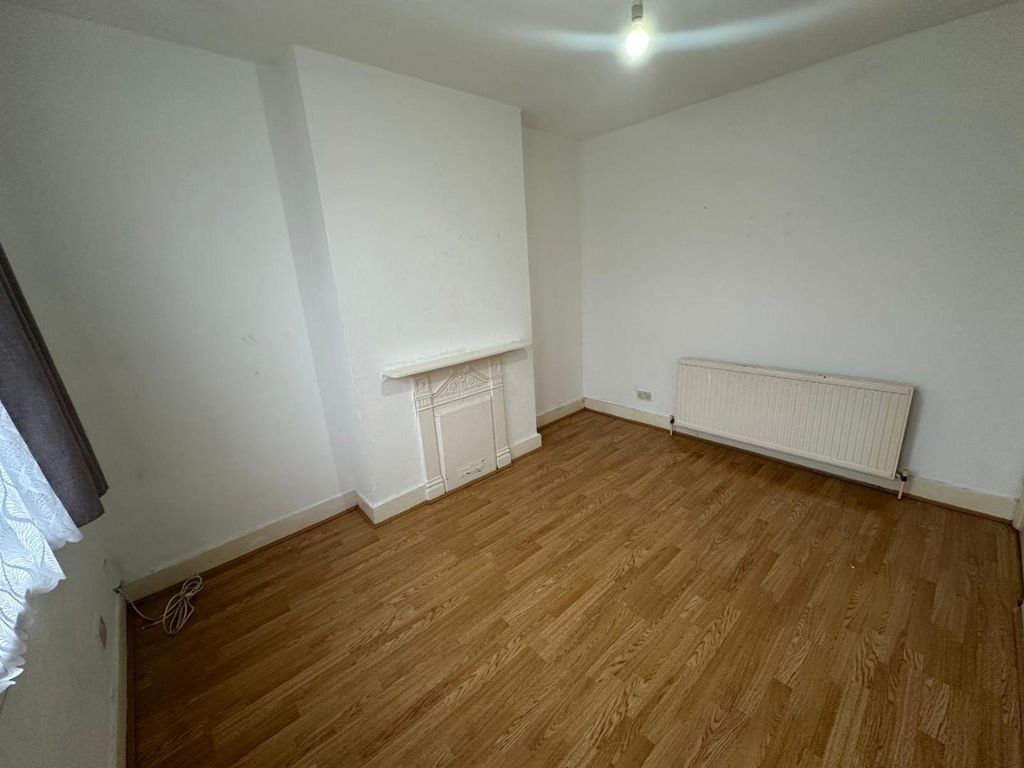 Property photo 2 of 10 2.Jpeg