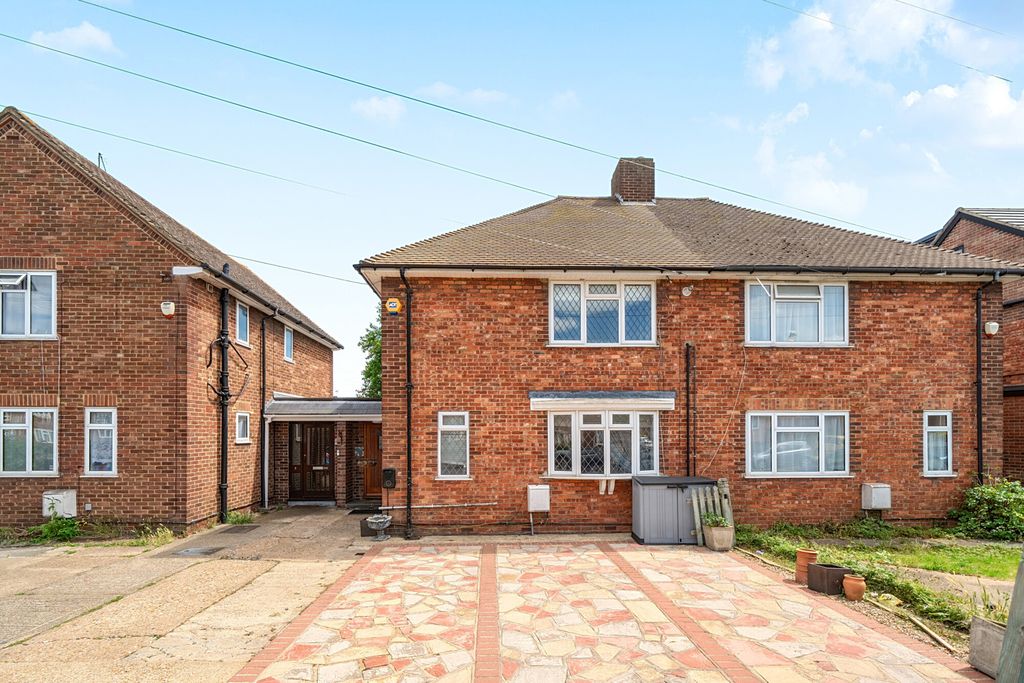 Property photo 1 of 20 1466418-18-6A3154...