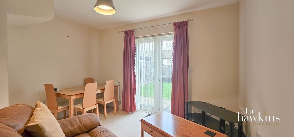 Property photo 3 of 8 Trbnowm-128