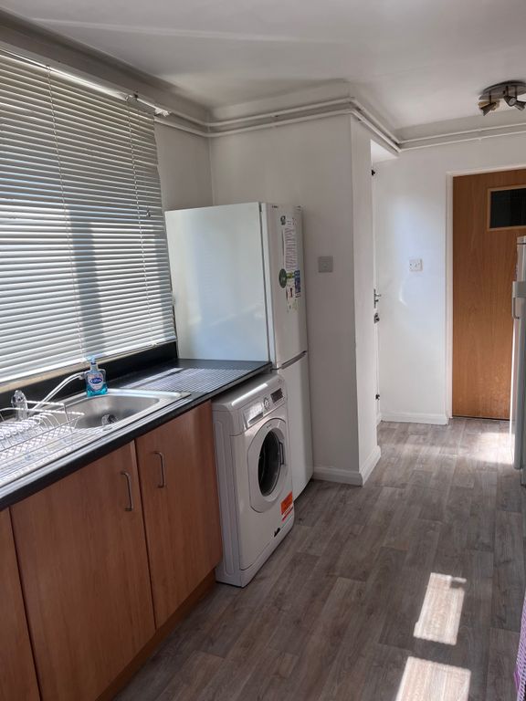 Property photo 1 of 12 Img_9220