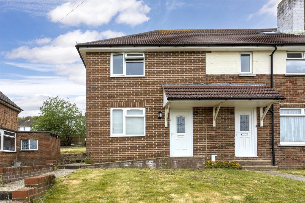Property photo 1 of 10 Por220299_03
