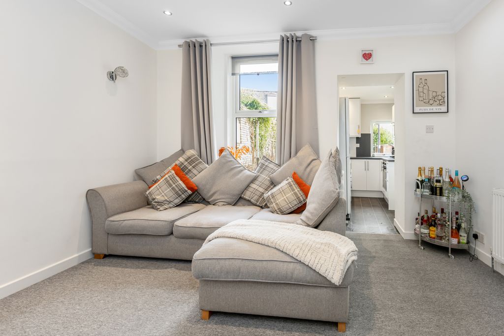 Property photo 3 of 13 Property Image 3