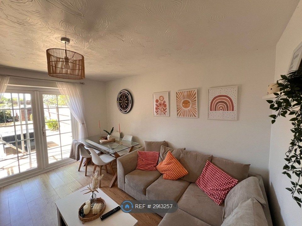 Property photo 1 of 27