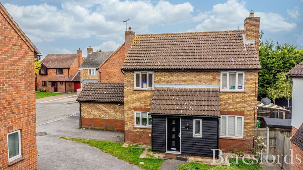 Property photo 1 of 14 Front