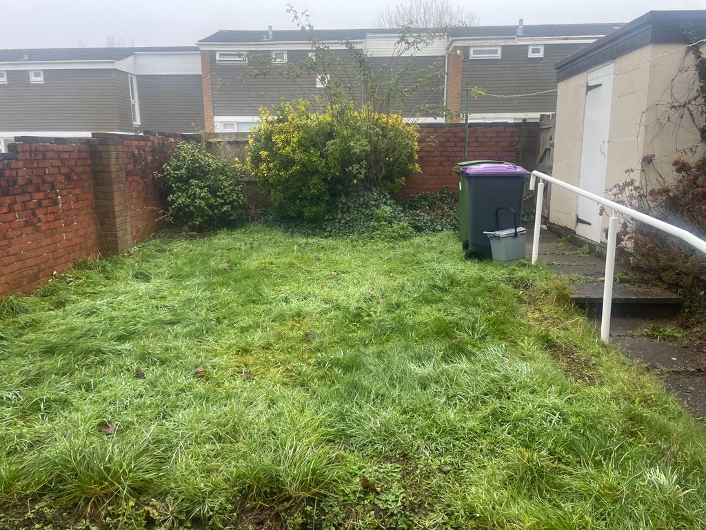 Property photo 2 of 6