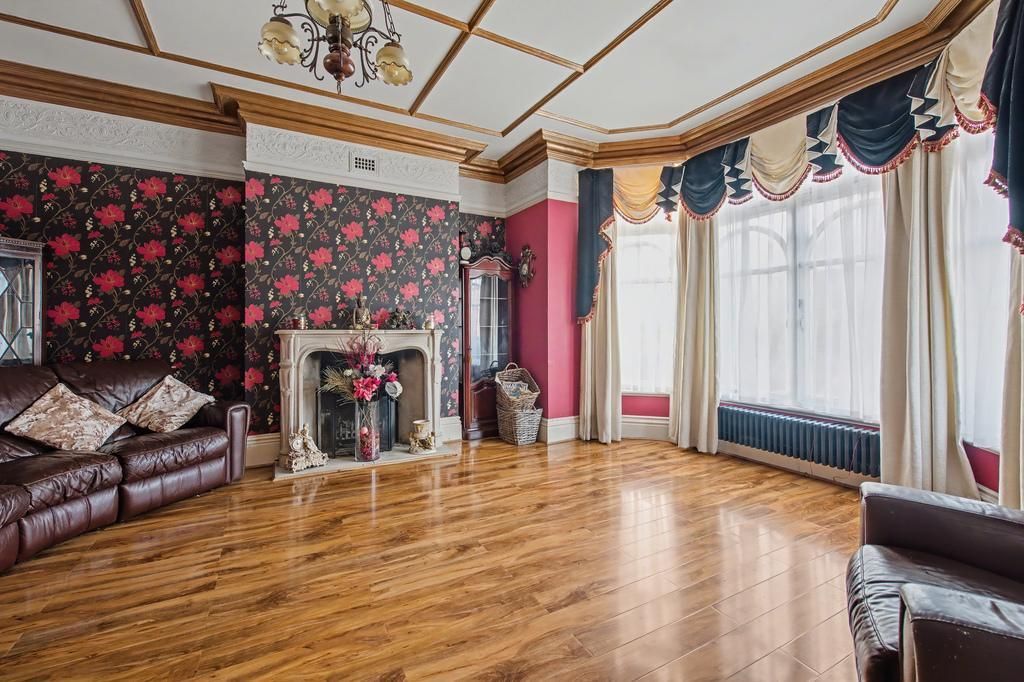 Property photo 3 of 22 Photo 3