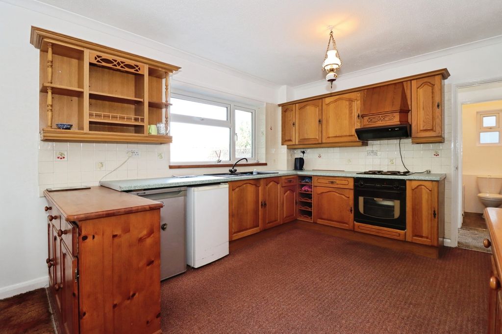 Property photo 3 of 15 Pbox-Img.Jpg