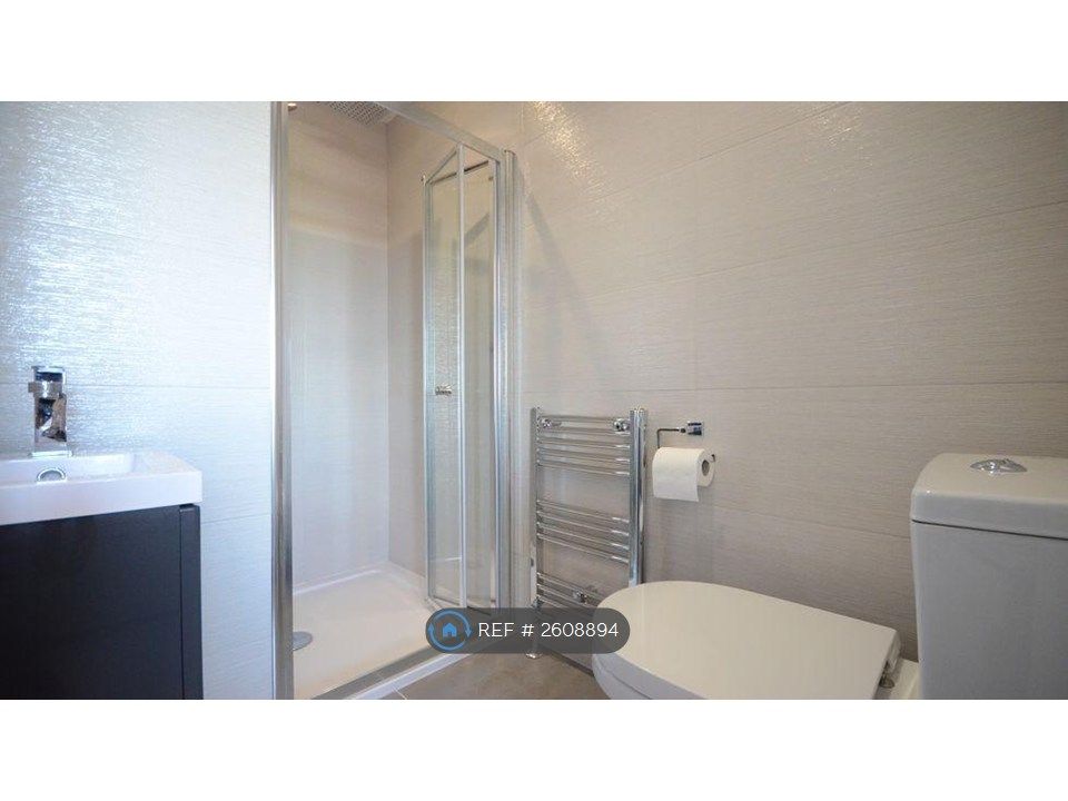 Property photo 2 of 3