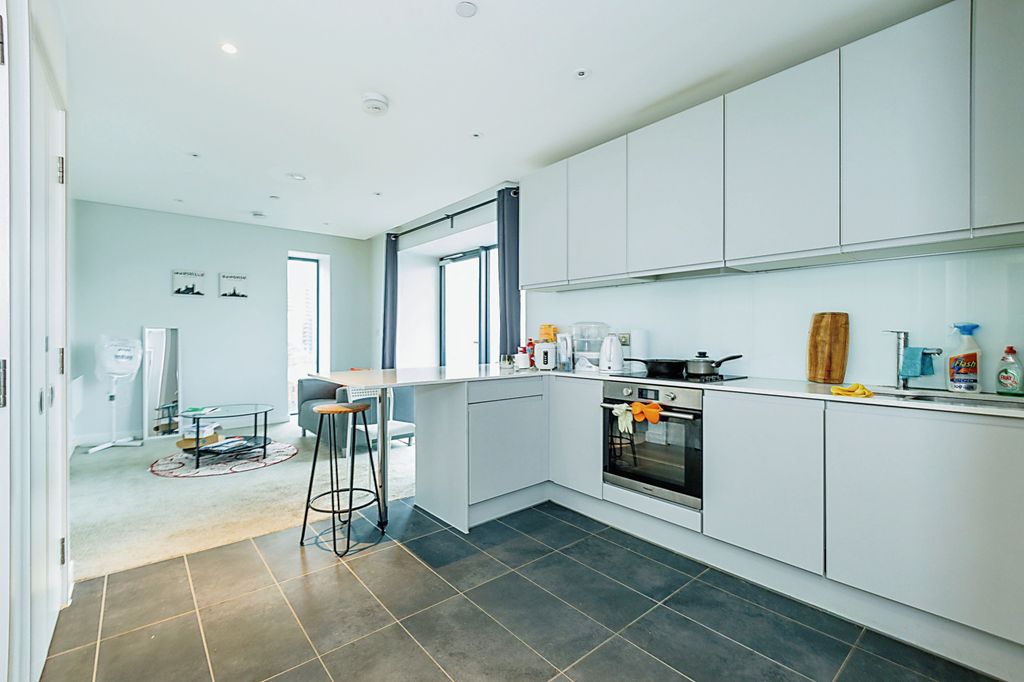 Property photo 3 of 11 Photography