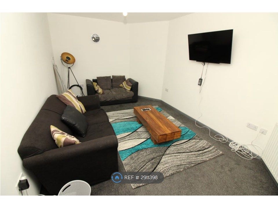 Property photo 2 of 3