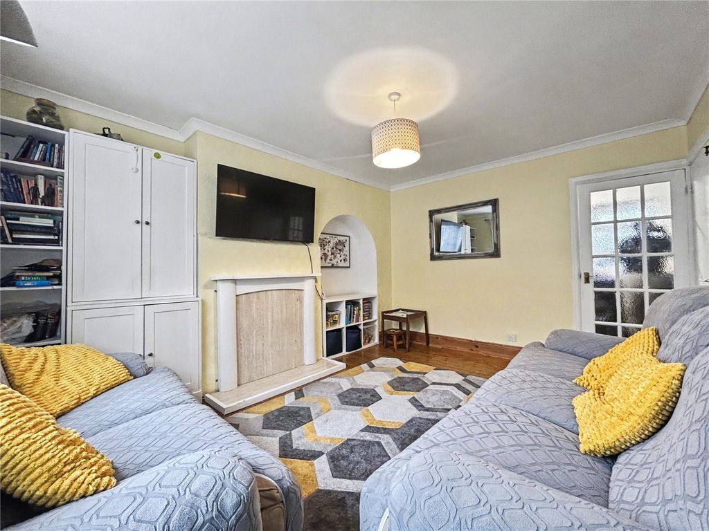 Property photo 3 of 16 Picture No. 15