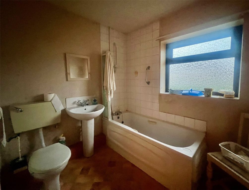 Property photo 3 of 12 Picture No. 06