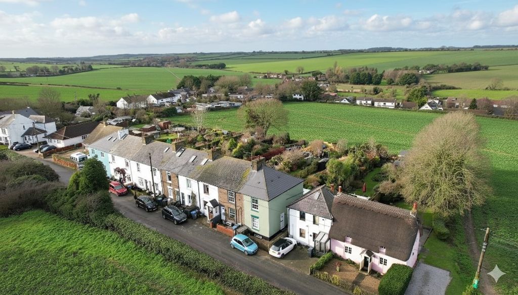 Property photo 2 of 33