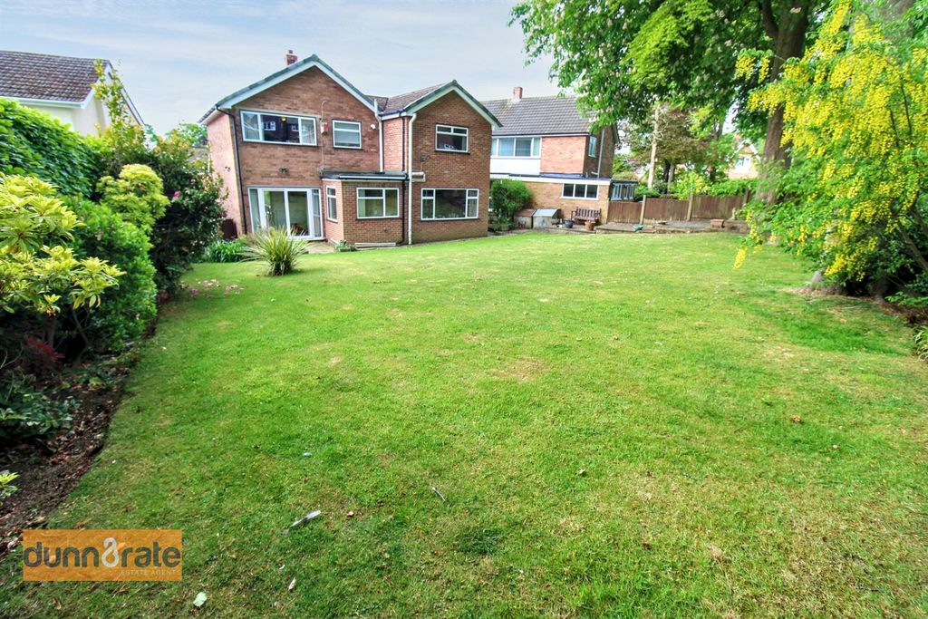 Property photo 2 of 34 Img_2036.Jpg