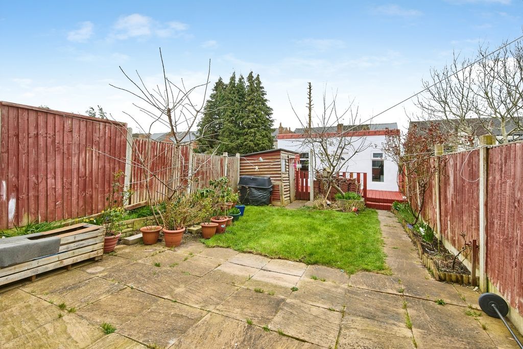 Property photo 3 of 20 Pbox-Img.Jpg