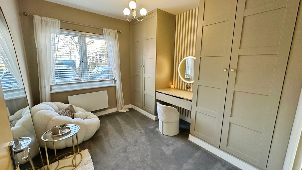 Property photo 2 of 10 Pbox-Img.Jpg