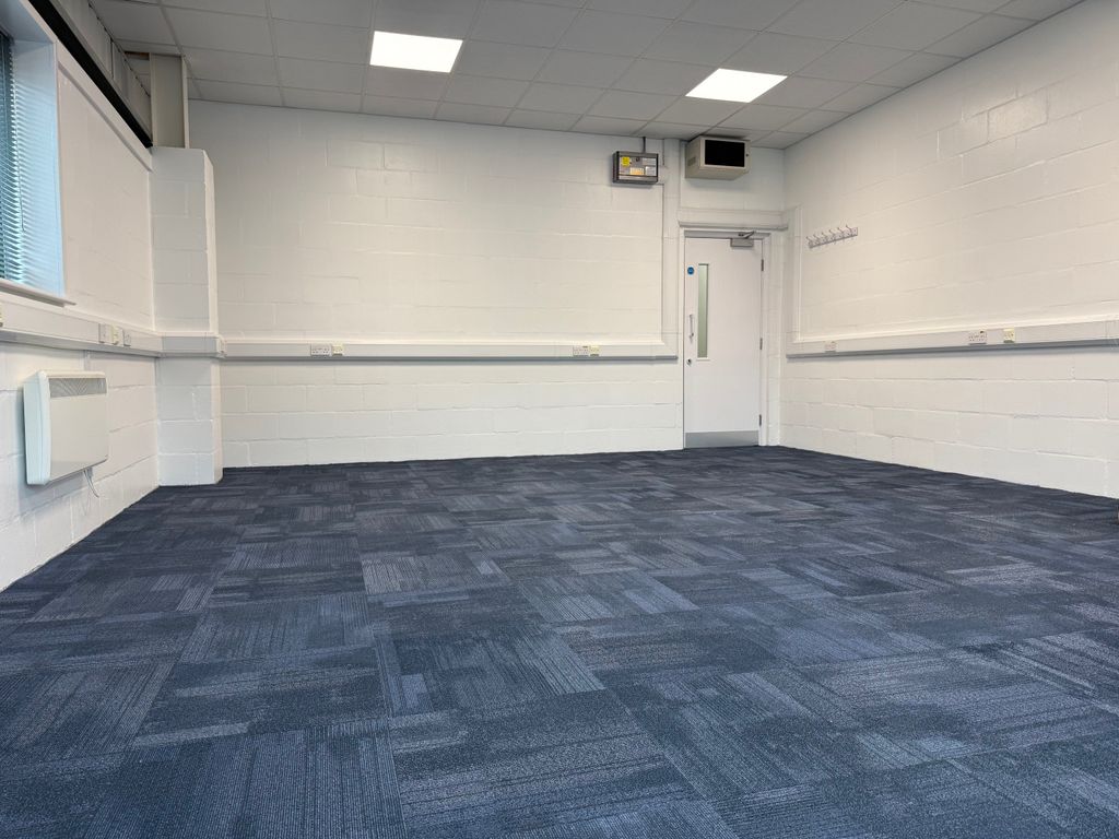 Property photo 3 of 4 429Sq Ft Office To Let