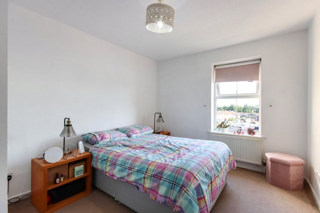 Property photo 1 of 8 Picture No. 06