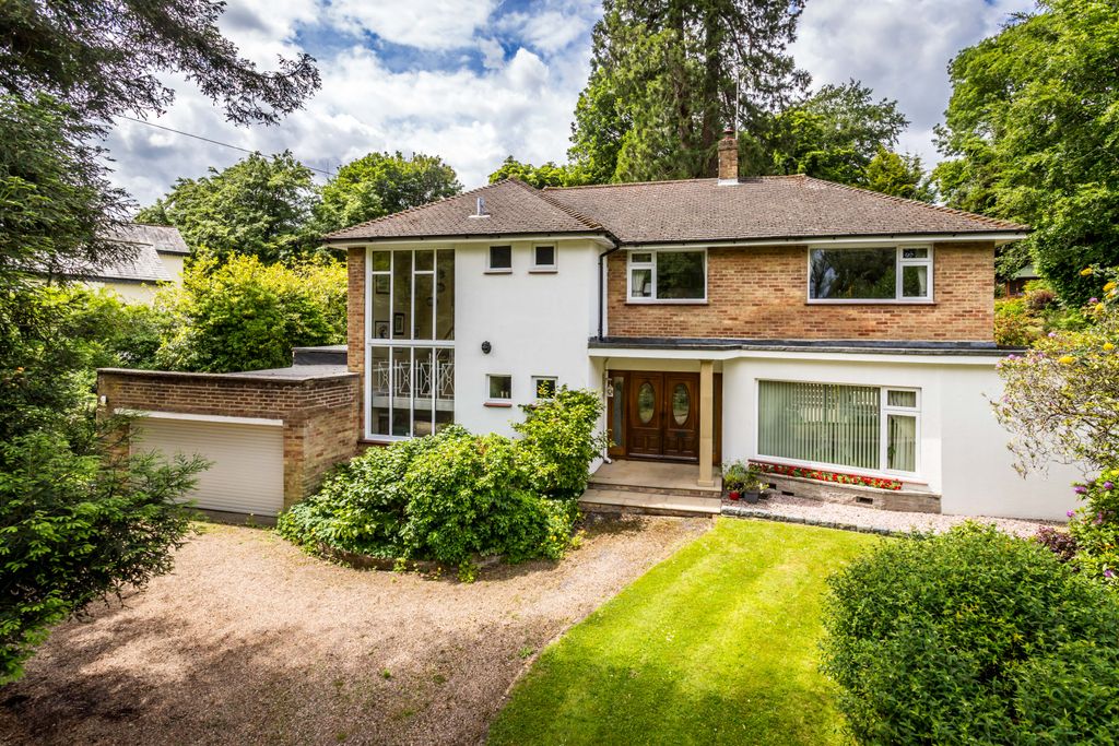 Property photo 1 of 26