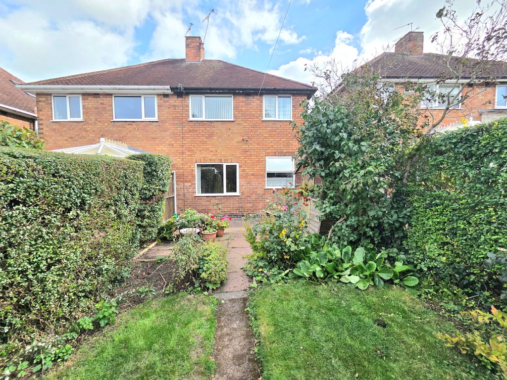 Property photo 2 of 20