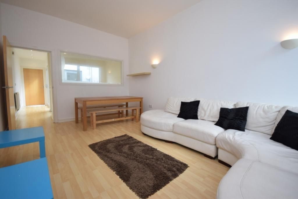 Property photo 3 of 13 Gallery